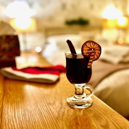 Royal Oak Braithwaite Hotel Buitenkant foto
